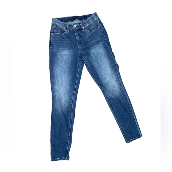 Lucky 🍀 brand jeans - Picture 1 of 6